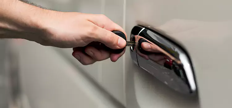 Why Choose Our Auto Locksmith Team in Clinton, MS?